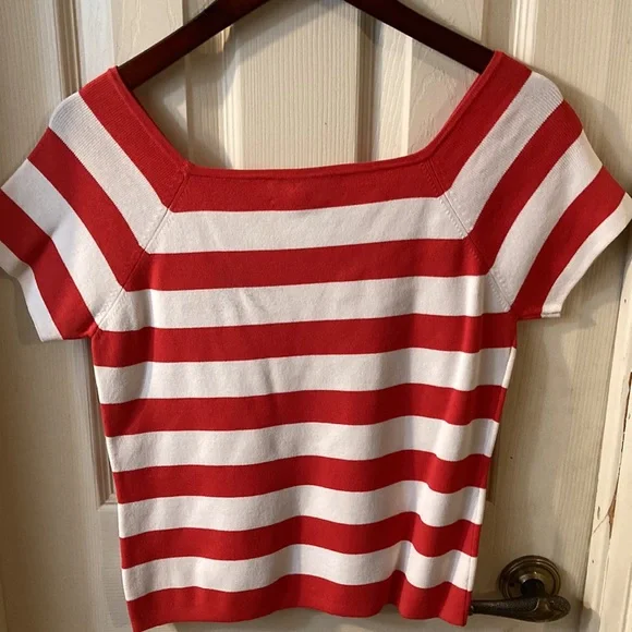 JOSEPH A BLOUSE SIZE MEDIUM - Picture 3 of 5